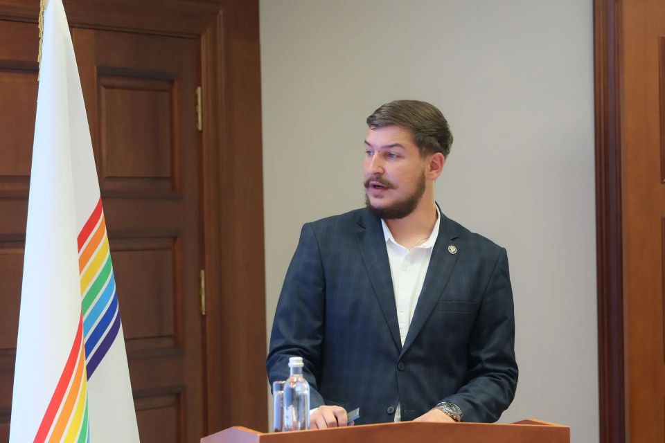 Курсант «Доблести Хингана» представил проект по военно-патриотическому воспитанию молодёжи через традиции казачества Курсант «Доблести Хингана» представил проект по военно-патриотическому воспитанию молодёжи через традиции казачества