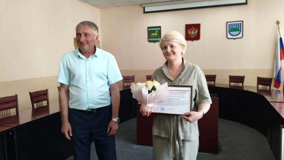 В мэрии Биробиджана наградили медицинских работников В мэрии Биробиджана наградили медицинских работников