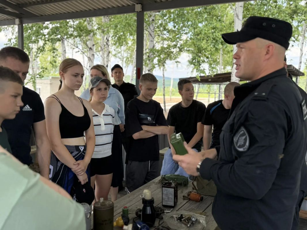 Военно-инструктивные сборы «Движения Первых» стартовали в Еврейской автономной области Военно-инструктивные сборы «Движения Первых» стартовали в Еврейской автономной области