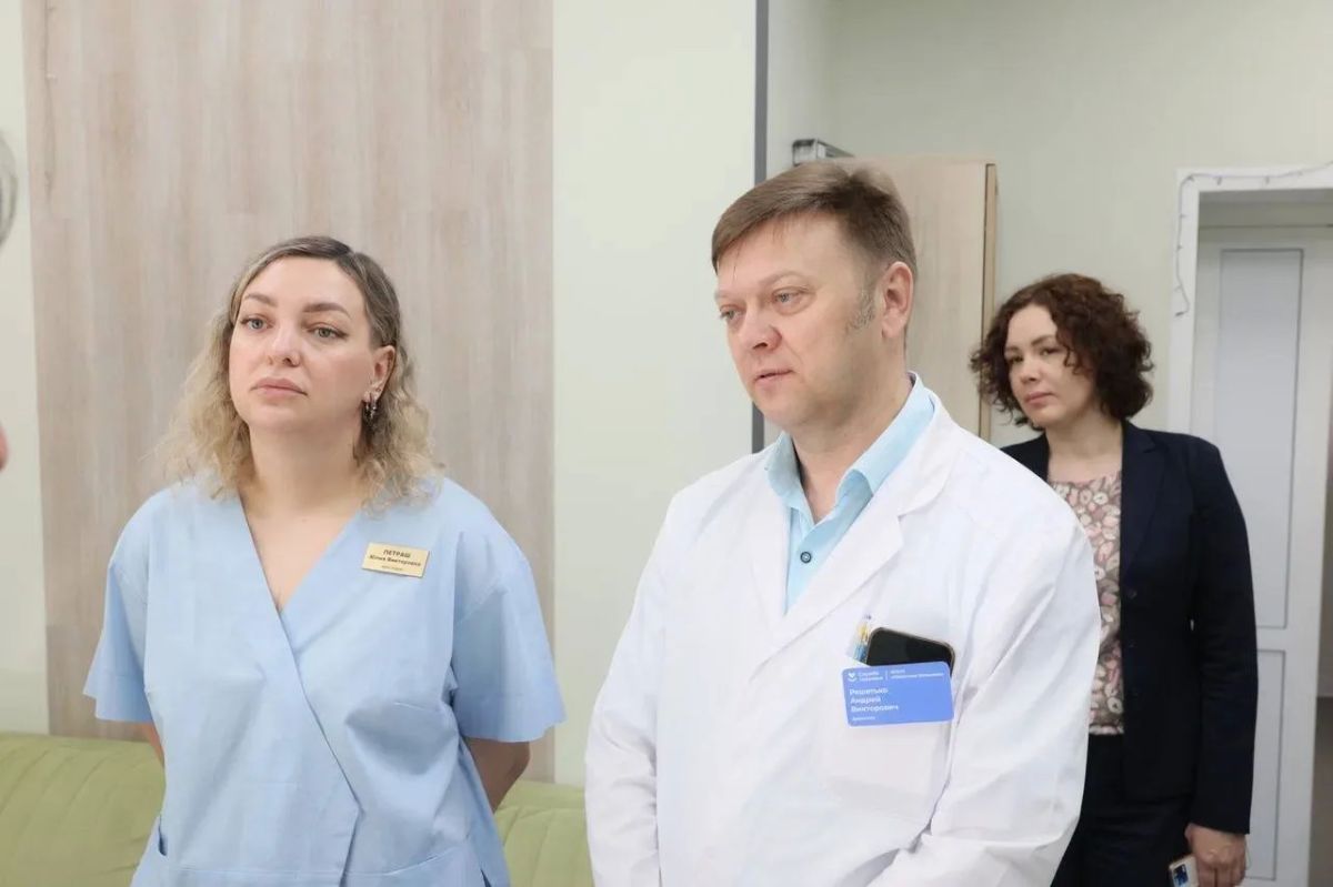 Вместе с коллегой, другом и известным хирургом Алексеем Аболмасовым провели в Биробиджане мастер-класс по современному лечению грыж Вместе с коллегой, другом и известным хирургом Алексеем Аболмасовым провели в Биробиджане мастер-класс по современному лечению грыж