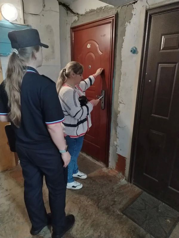 В Биробиджане завершился первый этап межведомственного мероприятия «Жилой сектор» В Биробиджане завершился первый этап межведомственного мероприятия «Жилой сектор»