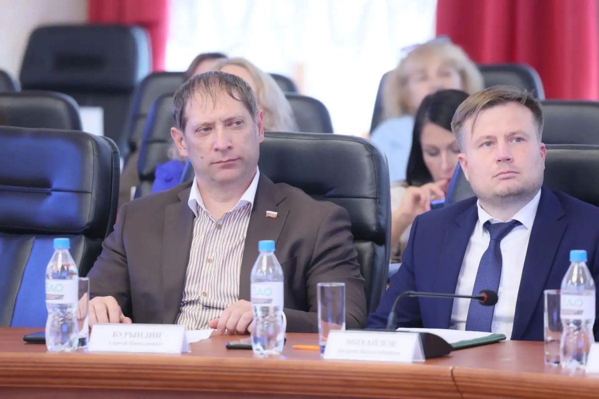 Ремонт дорог, развитие туризма и капитализация территорий: в ЕАО состоялся Совет глав муниципальных образований Ремонт дорог, развитие туризма и капитализация территорий: в ЕАО состоялся Совет глав муниципальных образований