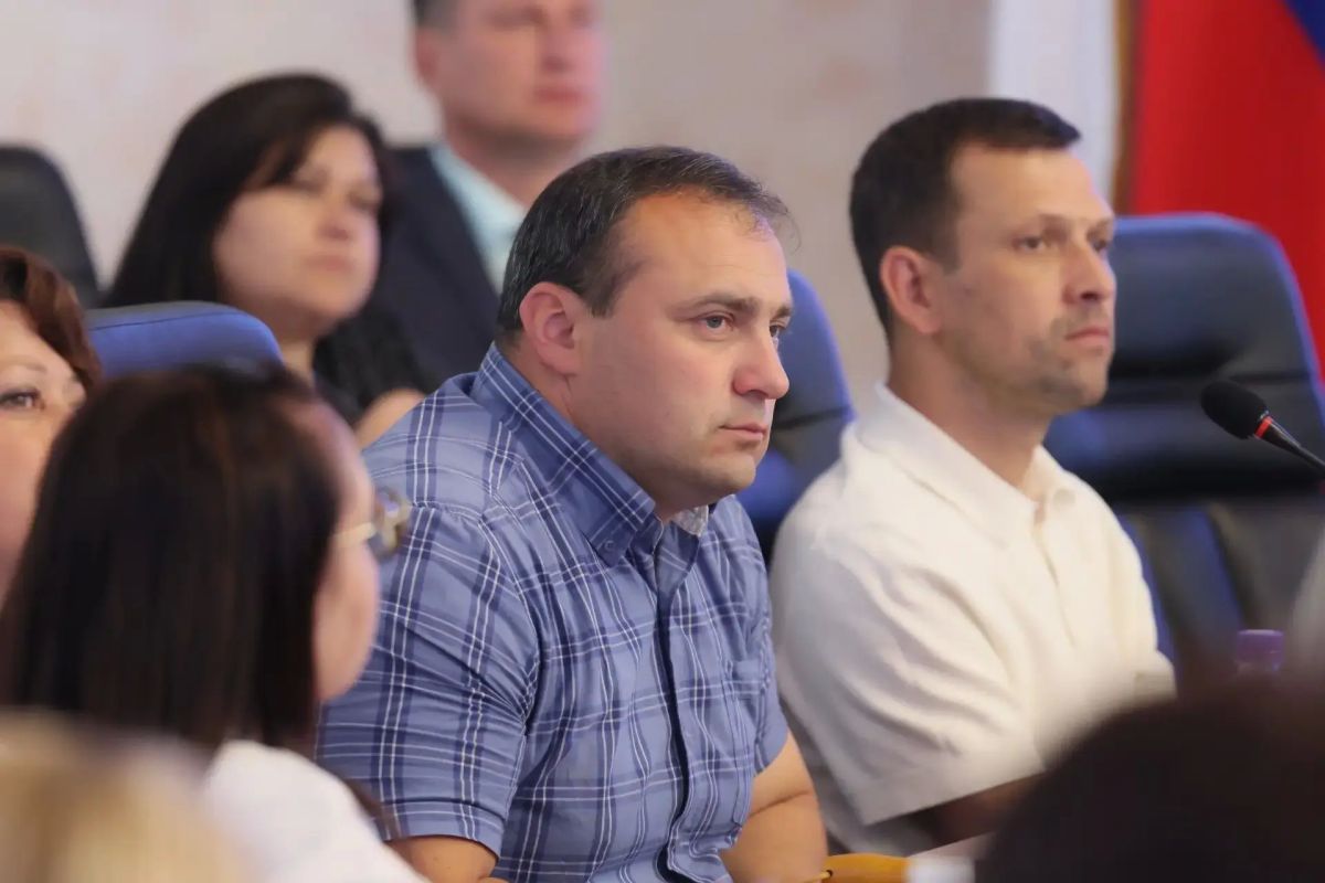 Ремонт дорог, развитие туризма и капитализация территорий: в ЕАО состоялся Совет глав муниципальных образований Ремонт дорог, развитие туризма и капитализация территорий: в ЕАО состоялся Совет глав муниципальных образований