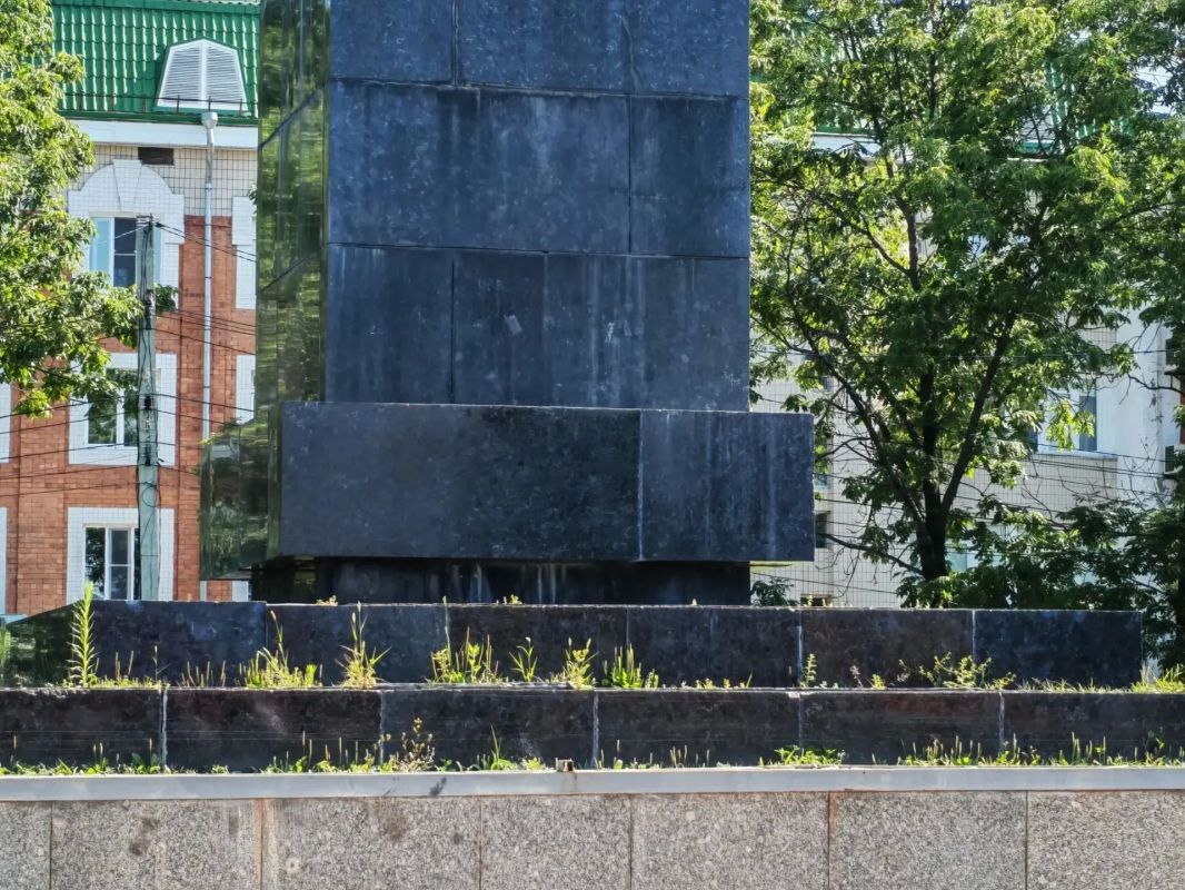 Благоустройство и уборка общественных пространств города взяты под особый контроль Благоустройство и уборка общественных пространств города взяты под особый контроль