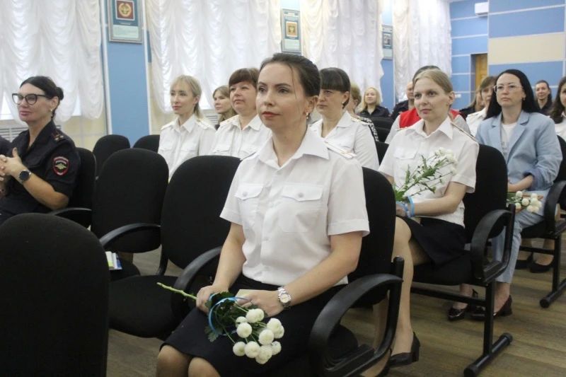 День финансово-экономических подразделений отметили в УМВД России по ЕАО День финансово-экономических подразделений отметили в УМВД России по ЕАО
