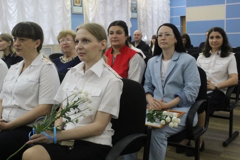 День финансово-экономических подразделений отметили в УМВД России по ЕАО День финансово-экономических подразделений отметили в УМВД России по ЕАО