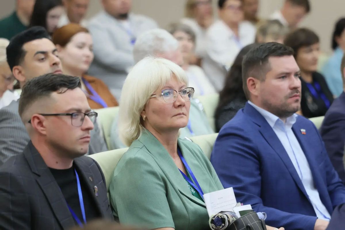 Депутаты городской Думы Биробиджана приняли участие в конференции регионального отделения партии «Единая Россия» Депутаты городской Думы Биробиджана приняли участие в конференции регионального отделения партии «Единая Россия»