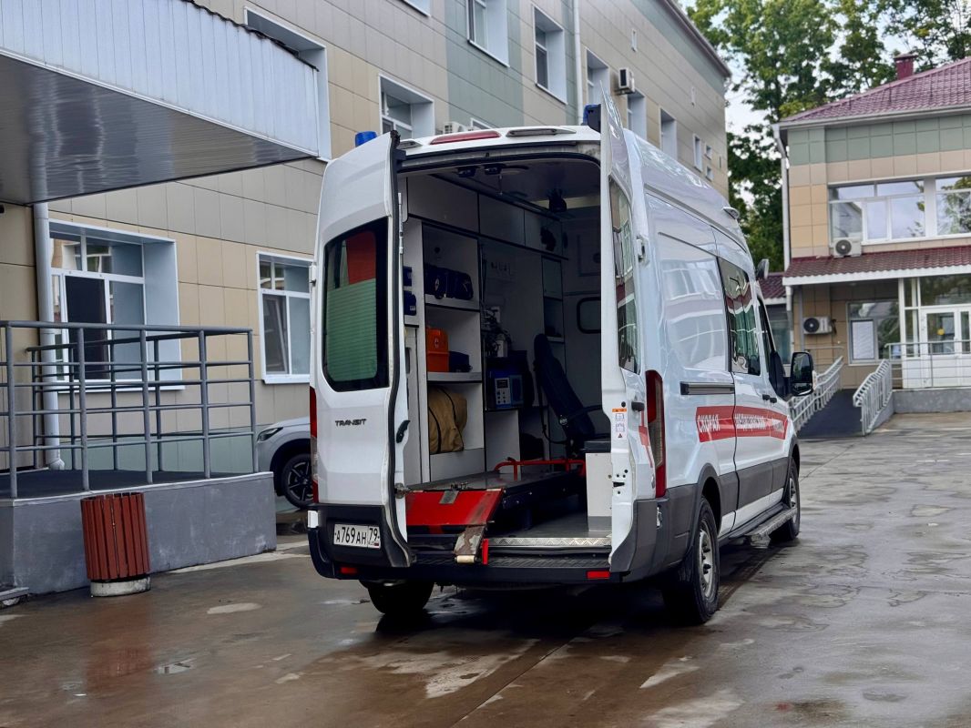 Цветной Биробиджан. На прошлой неделе вы показали нам, каким ярким может быть зеленый цвет в нашем городе Цветной Биробиджан. На прошлой неделе вы показали нам, каким ярким может быть зеленый цвет в нашем городе