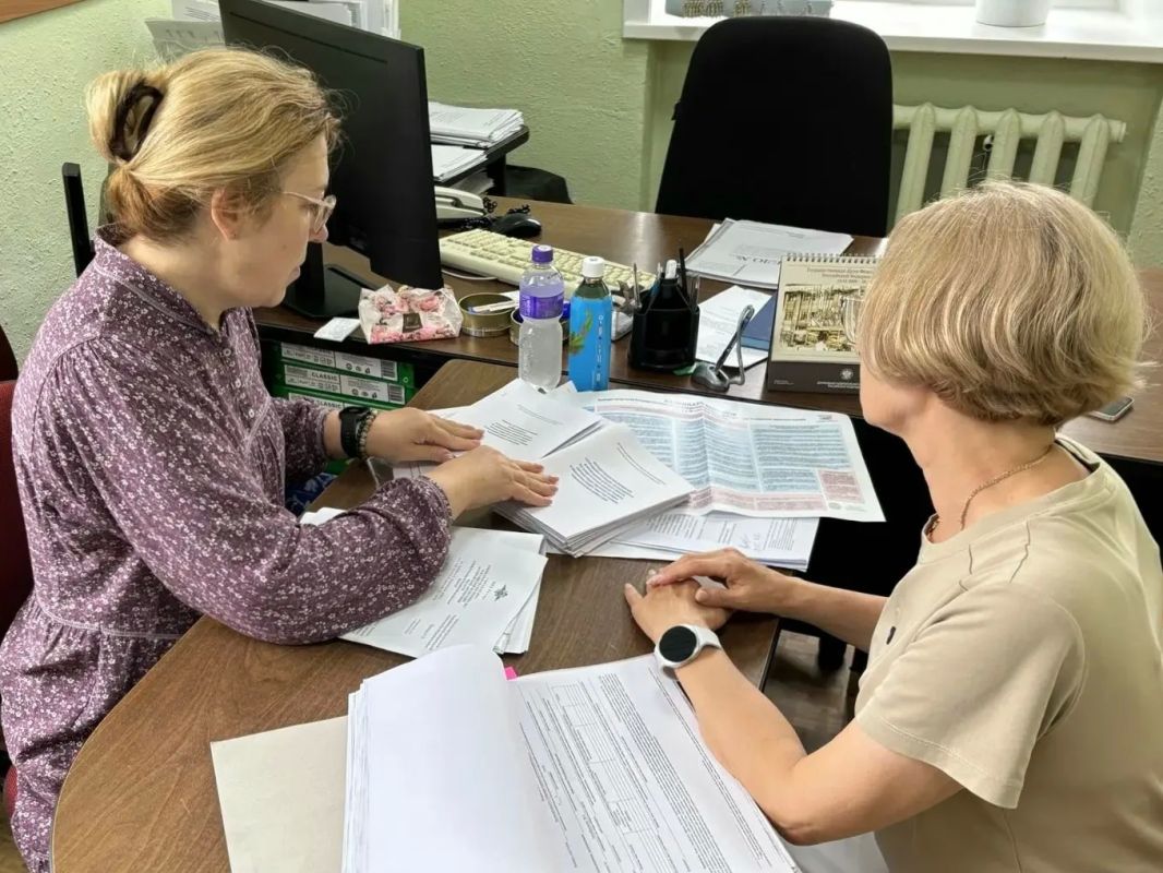 В минувшие выходные председатель облизбиркома Ольга Бабий побывала с рабочей поездкой в Октябрьском районе В минувшие выходные председатель облизбиркома Ольга Бабий побывала с рабочей поездкой в Октябрьском районе