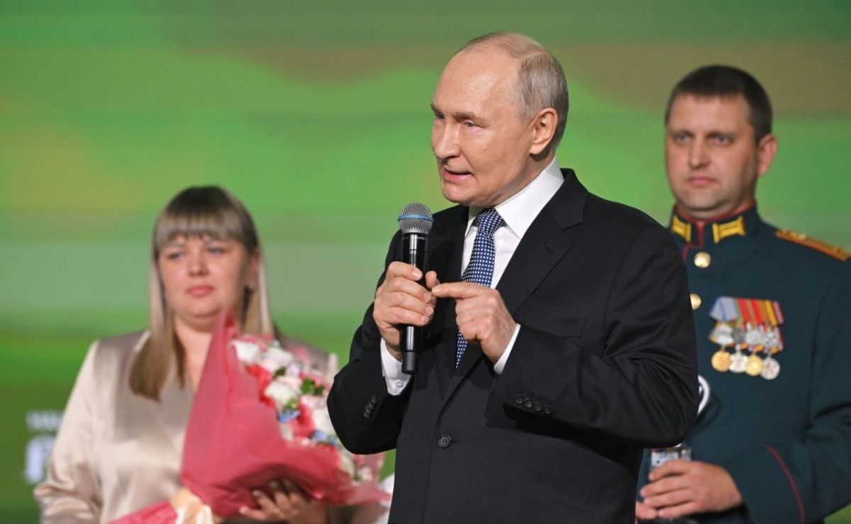 Президент РФ Владимир Путин принял участие в работе форума Народного фронта «Всё для Победы!» Президент РФ Владимир Путин принял участие в работе форума Народного фронта «Всё для Победы!»