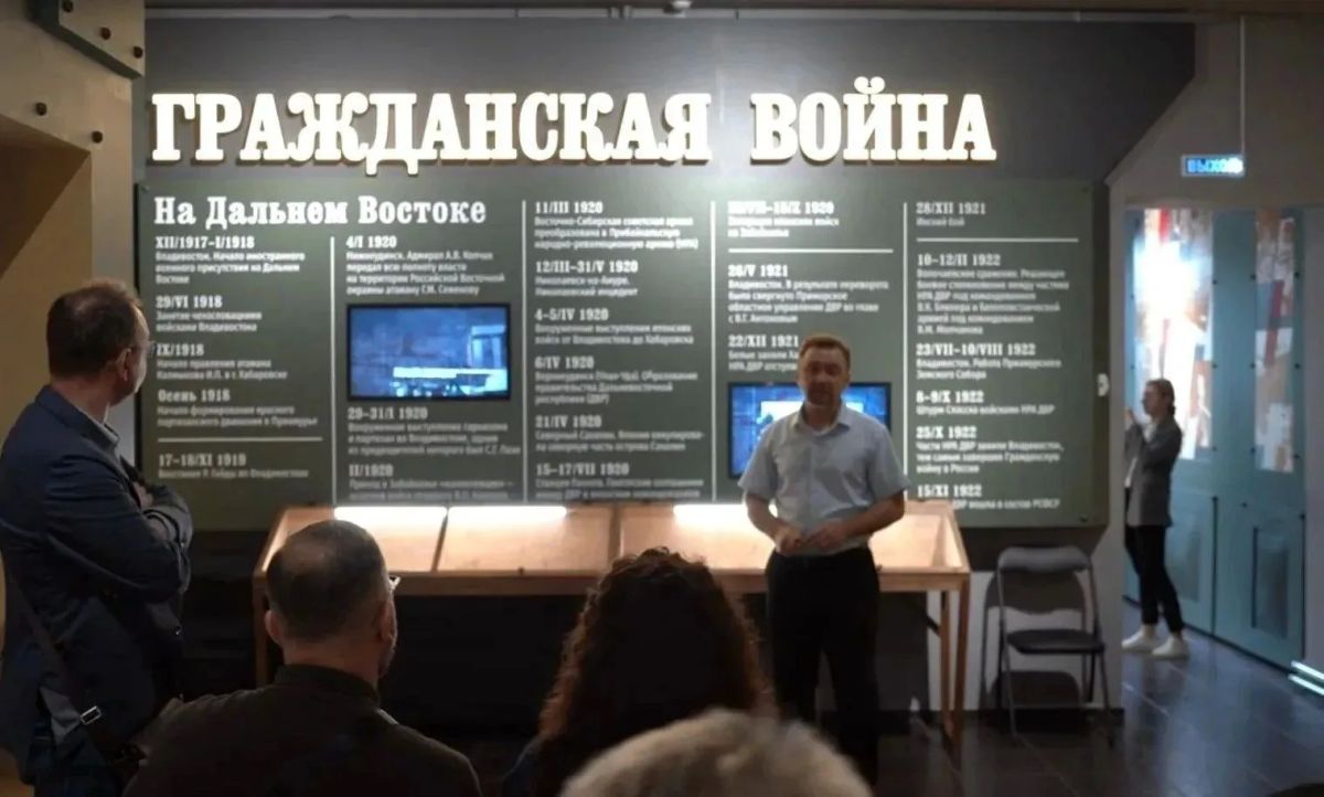 Команда федерального кадрового резерва изучила лучшие практики ЕАО по сохранению исторической памяти Команда федерального кадрового резерва изучила лучшие практики ЕАО по сохранению исторической памяти