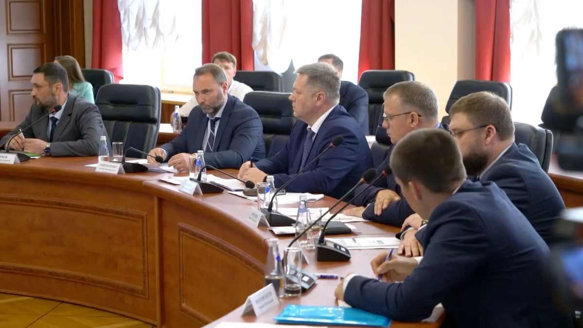 Мария Костюк: На совещании под руководством заместителя Председателя Правительства РФ — полномочного представителя Президента России в ДФО Юрия Петровича Трутнева рассмотрели проекты развития примостовой территории... Мария Костюк: На совещании под руководством заместителя Председателя Правительства РФ — полномочного представителя Президента России в ДФО Юрия Петровича Трутнева рассмотрели проекты развития примостовой территории...