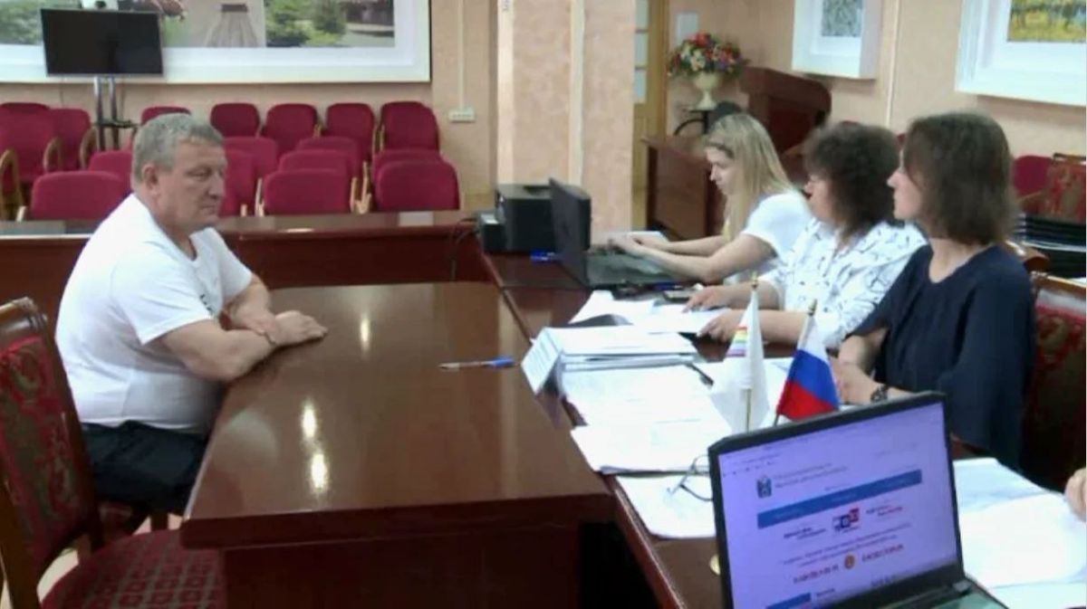 Политические партии продолжают выдвижение кандидатов на выборы в Законодательное Собрание Еврейской автономной области и Государственную Думу Политические партии продолжают выдвижение кандидатов на выборы в Законодательное Собрание Еврейской автономной области и Государственную Думу