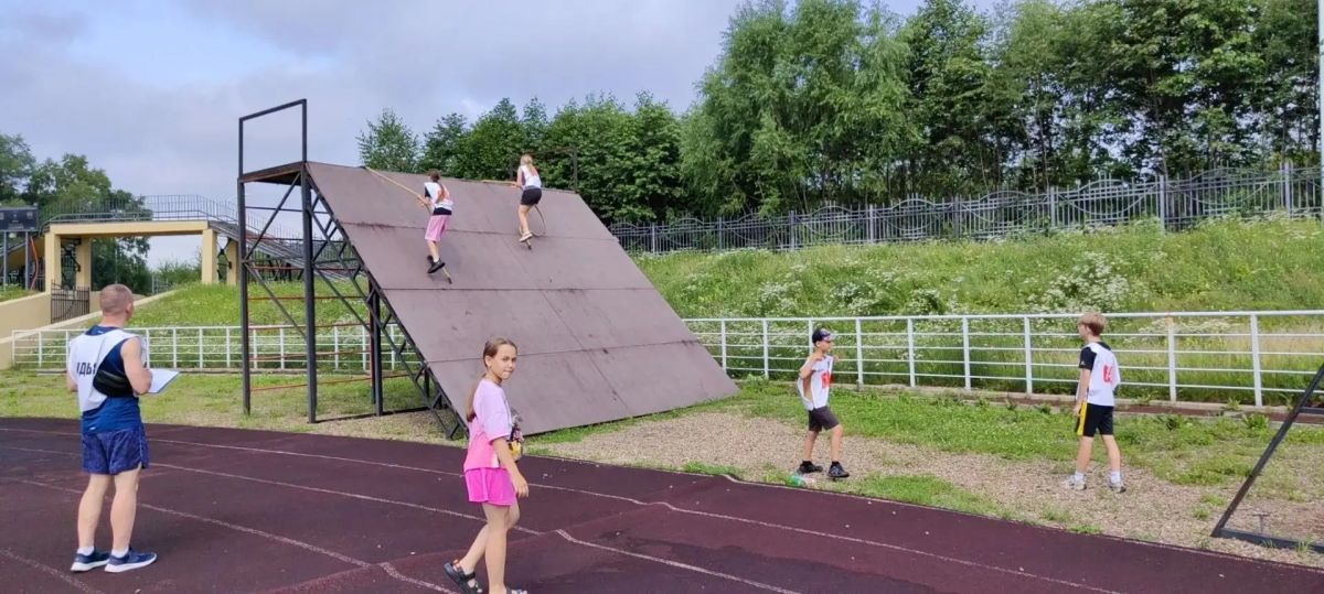 В Биробиджане прошла детская гонка с препятствиями «Движение вперед 3.0» В Биробиджане прошла детская гонка с препятствиями «Движение вперед 3.0»