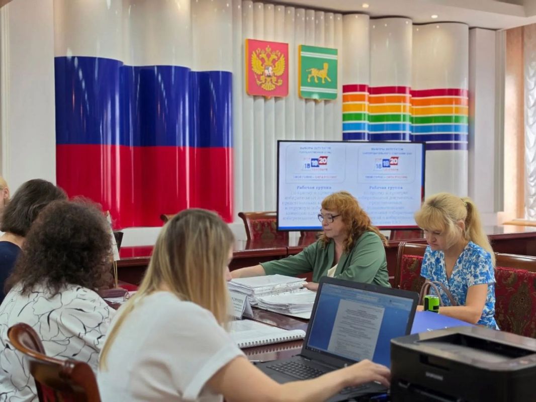 Политические партии продолжают выдвижение кандидатов на выборы в Законодательное Собрание Еврейской автономной области и Государственную Думу Политические партии продолжают выдвижение кандидатов на выборы в Законодательное Собрание Еврейской автономной области и Государственную Думу