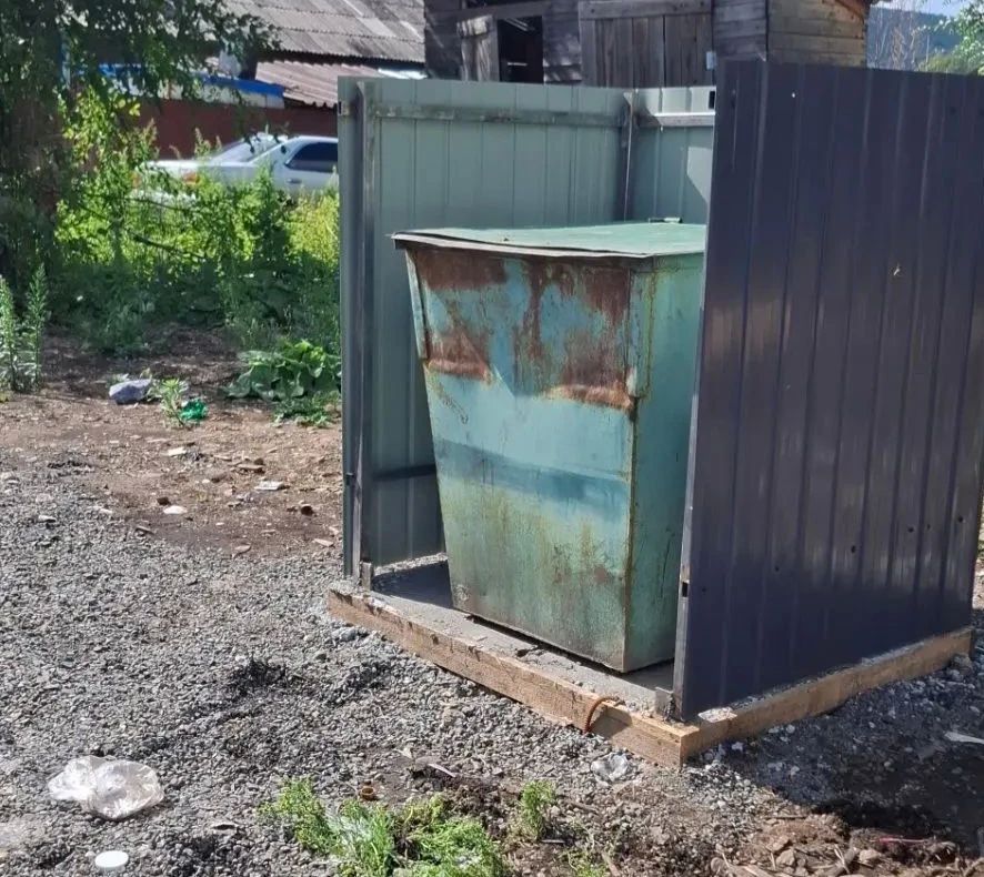 По иску прокурора в г. Облучье оборудованы контейнерные площадки для сбора твердых коммунальных отходов По иску прокурора в г. Облучье оборудованы контейнерные площадки для сбора твердых коммунальных отходов