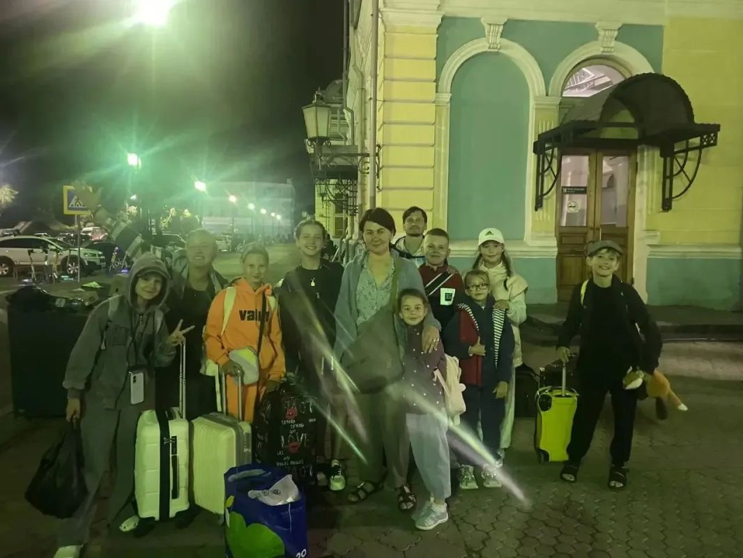 ОБЛУЧЕНСКИЙ ТЮЗ на "Сибирской рампе" ОБЛУЧЕНСКИЙ ТЮЗ на "Сибирской рампе"