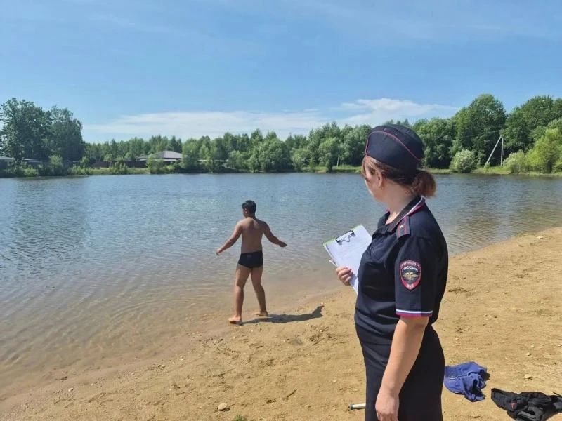 Полицейские составили 43 протокола на родителей, чьи дети находились у водоемов в ЕАО Полицейские составили 43 протокола на родителей, чьи дети находились у водоемов в ЕАО