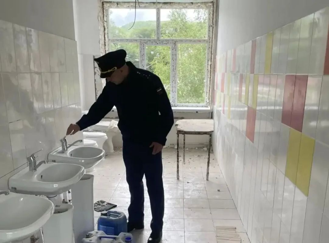 На контроле органов прокуратуры области находится реализация национальных проектов На контроле органов прокуратуры области находится реализация национальных проектов