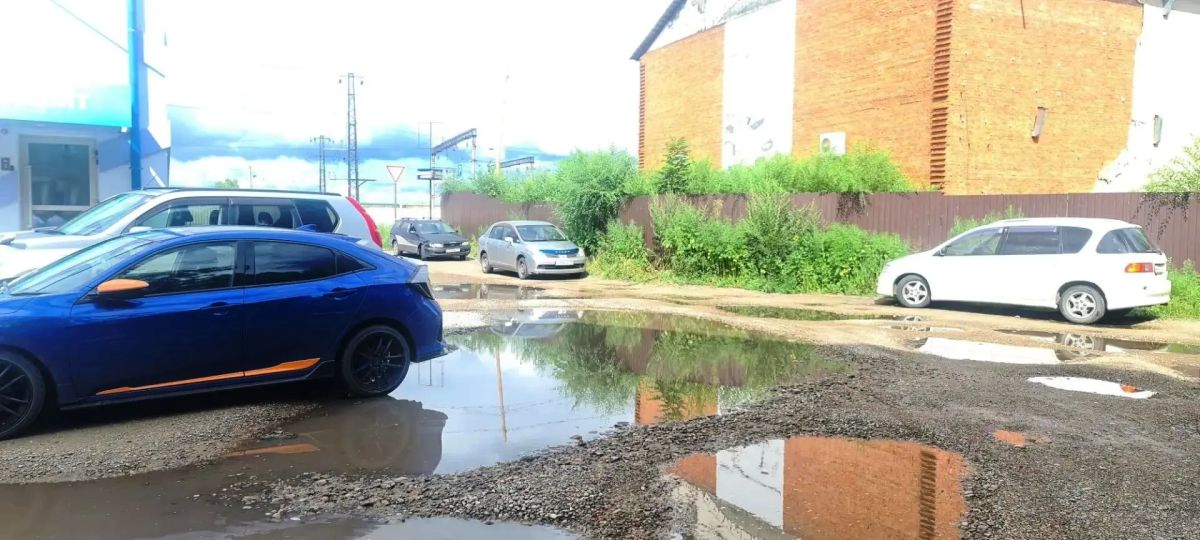 Мэр Биробиджана провел личный прием граждан Мэр Биробиджана провел личный прием граждан