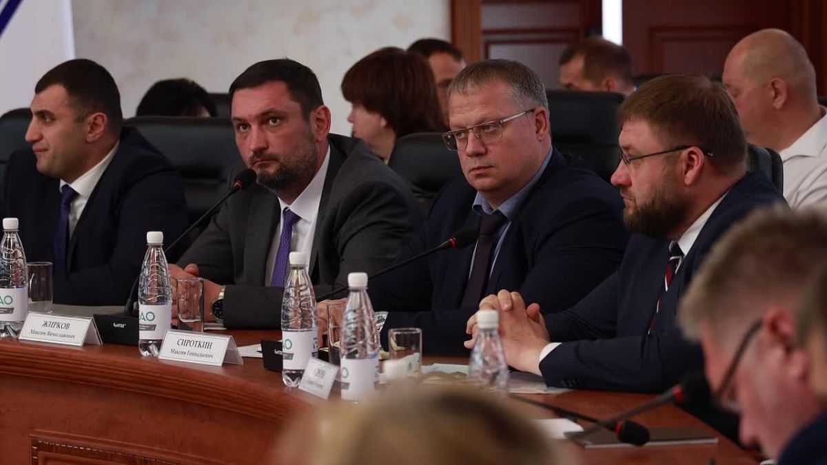 Поддержку территориальных органов местного самоуправления и исполнение бюджетов обсудили на совете глав муниципальных образований ЕАО