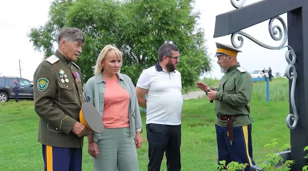 Губернатор ЕАО Мария Костюк совершила рабочую поездку в Ленинский район Губернатор ЕАО Мария Костюк совершила рабочую поездку в Ленинский район