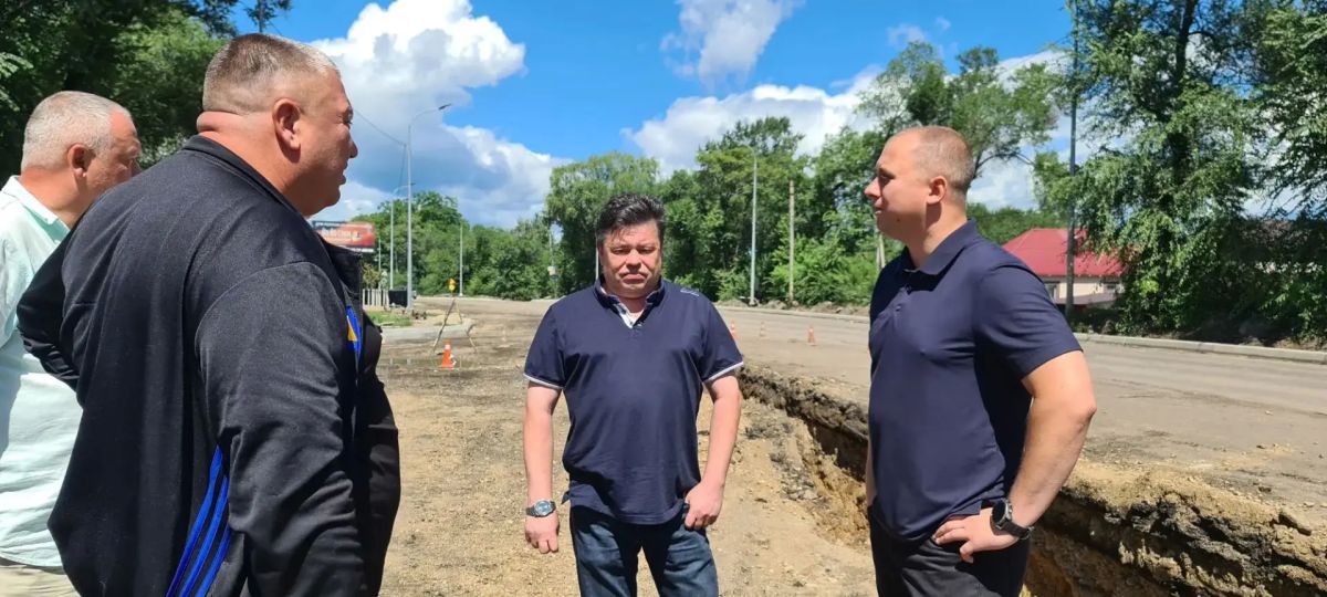 Благоустраиваем автодорогу по ул. Советской Благоустраиваем автодорогу по ул. Советской