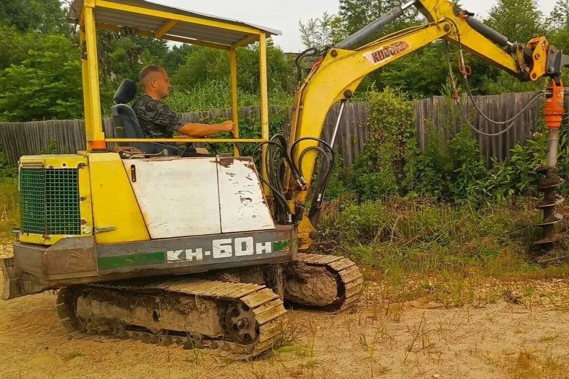 Волейбольную площадку усовершенствуют в селе Птичник Волейбольную площадку усовершенствуют в селе Птичник