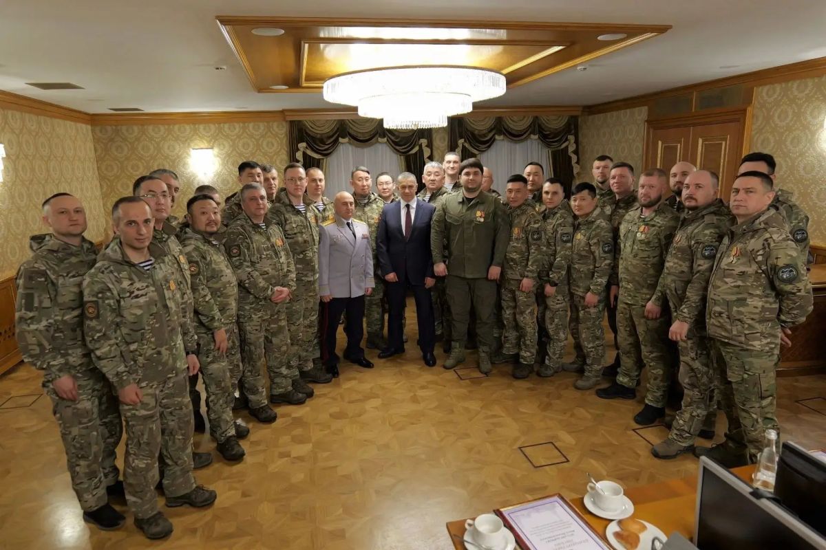 О поддержке СВО на Дальнем Востоке рассказал полномочный представитель Президента РФ в ДФО Юрий Трутнев главе государства