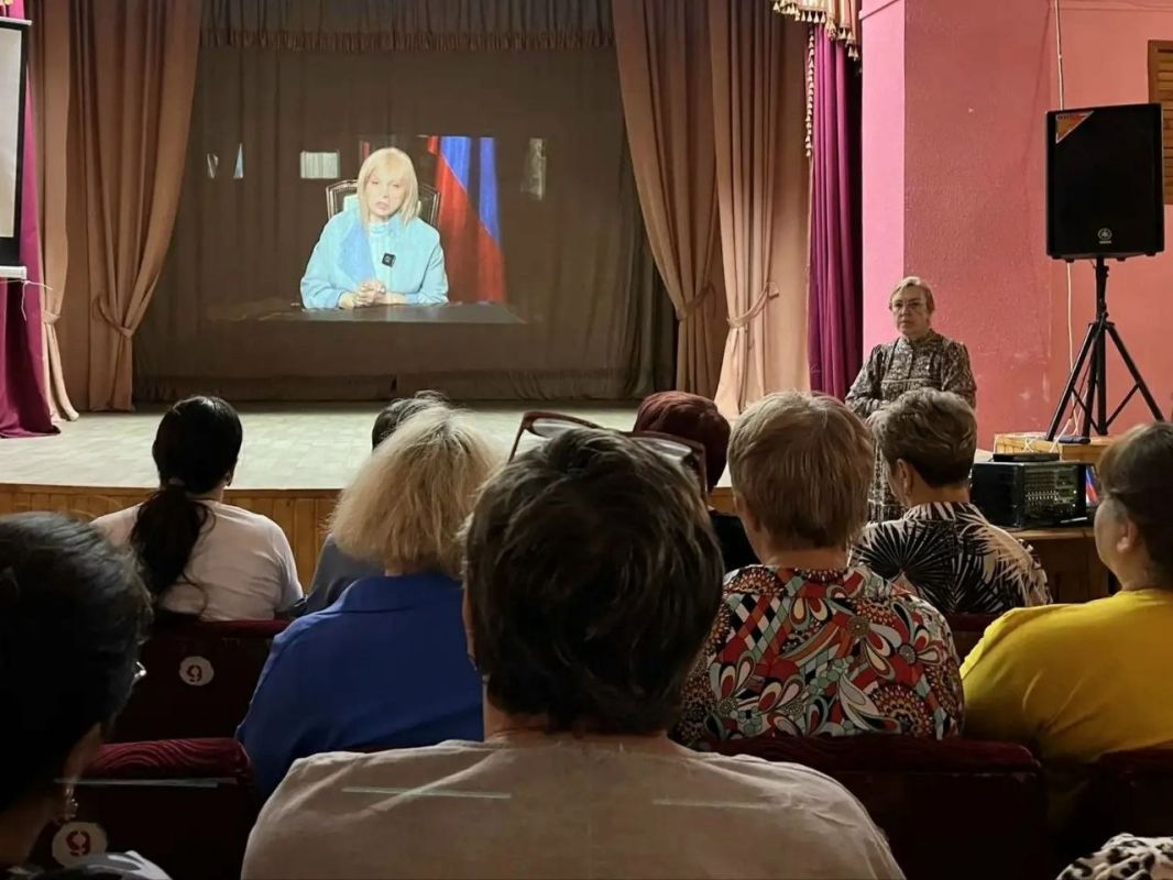 В Смидовичском районе прошло обучение обходчиков «ИнформУИК» В Смидовичском районе прошло обучение обходчиков «ИнформУИК»