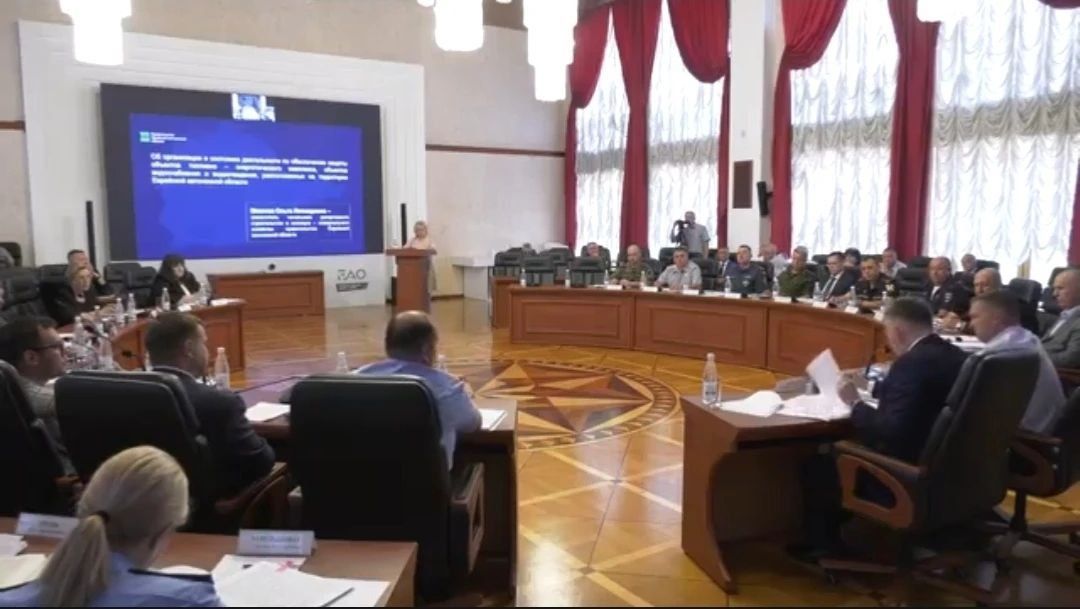 В правительстве Еврейской автономной области обсудили меры безопасности на избирательных участках В правительстве Еврейской автономной области обсудили меры безопасности на избирательных участках