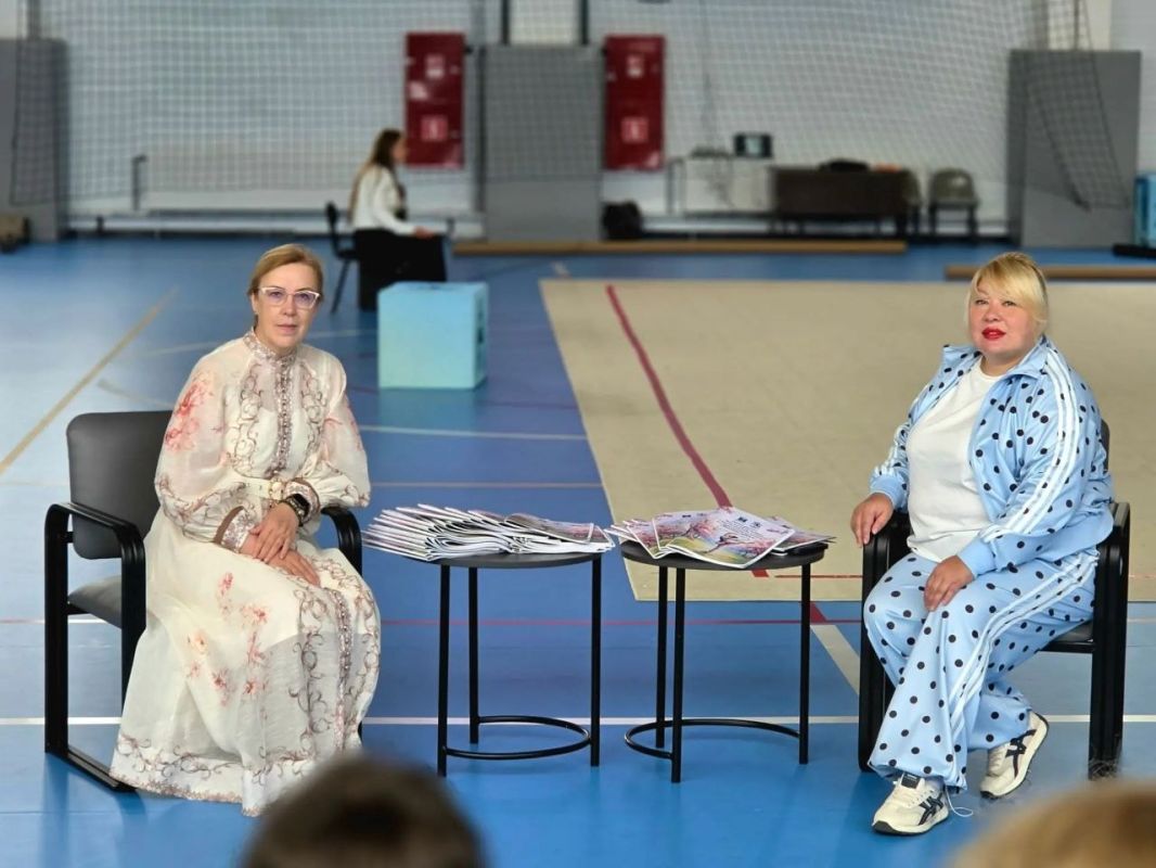 В Биробиджане наградили участниц конкурса «Мой взгляд на выборы» В Биробиджане наградили участниц конкурса «Мой взгляд на выборы»
