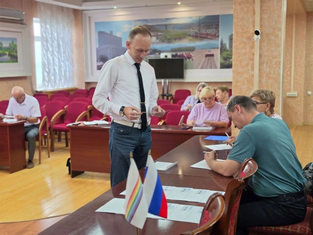 В избиркоме ЕАО прошла жеребьёвка эфирного времени для выборов в Заксобрание В избиркоме ЕАО прошла жеребьёвка эфирного времени для выборов в Заксобрание