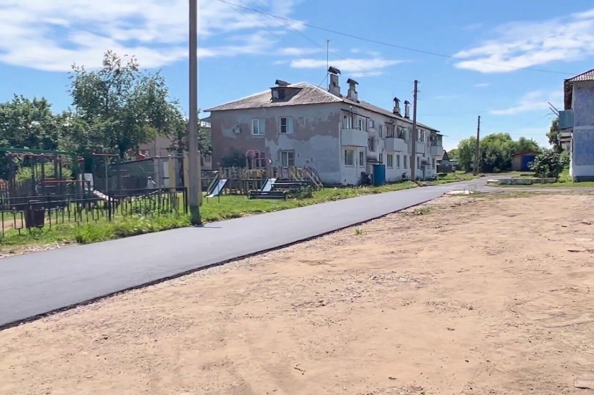 Дворы благоустраивают в поселках ЕАО