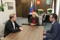 Мария Костюк: Встретилась вчера с гостем автономии — известным советским и российским актером, певцом, народным артистом России Дмитрием Харатьяном