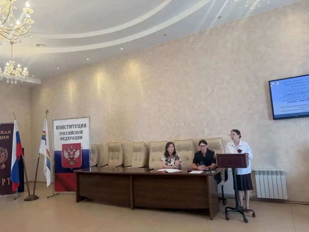 В Управлении по вопросам миграции УМВД России состоялся семинар-совещание В Управлении по вопросам миграции УМВД России состоялся семинар-совещание