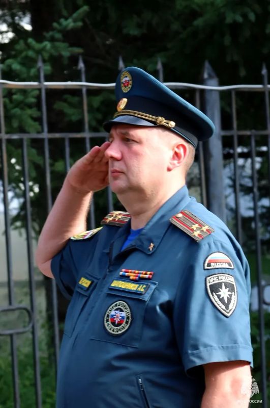 День офицера, присяга и День флага: три события, объединённых честью День офицера, присяга и День флага: три события, объединённых честью
