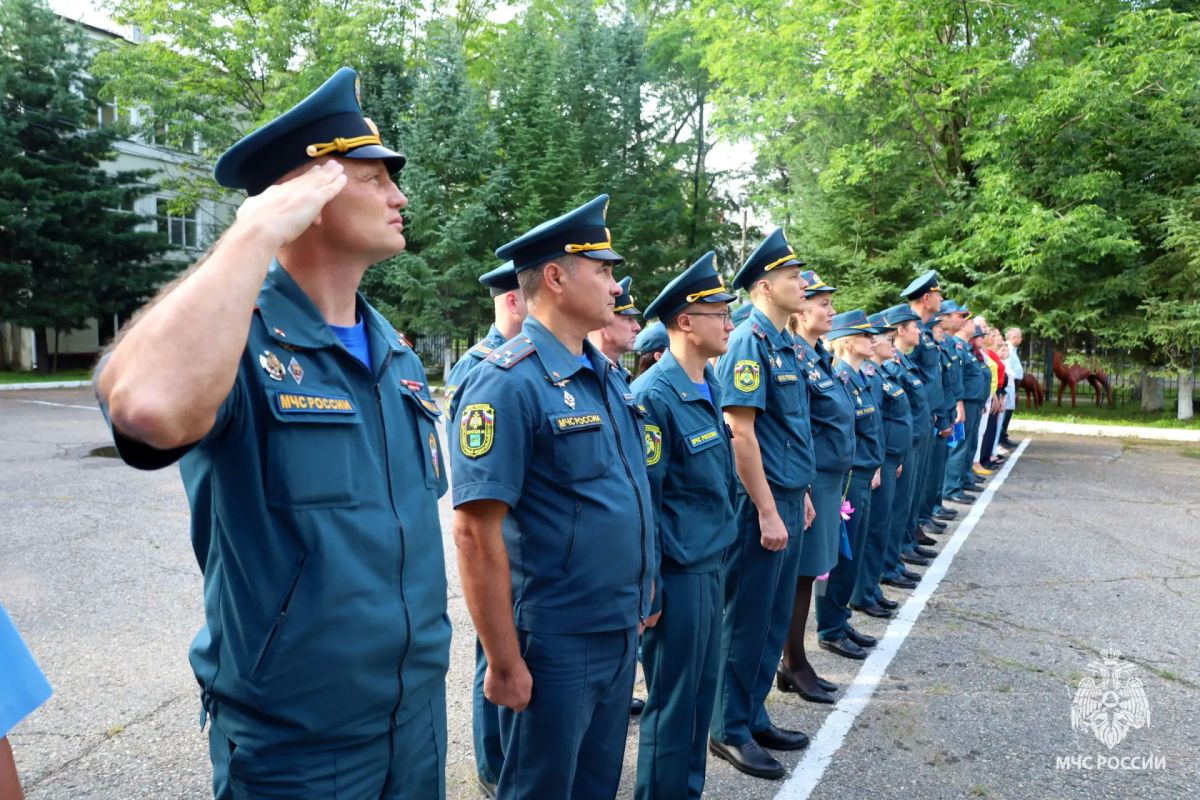 День офицера, присяга и День флага: три события, объединённых честью День офицера, присяга и День флага: три события, объединённых честью