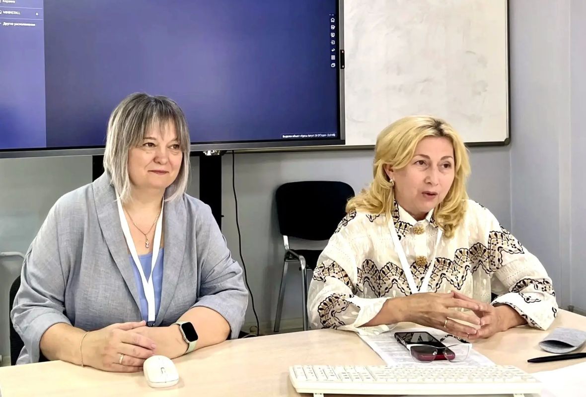 Отдельным треком Международного образовательного форума стали тематические мастерские по предметам естественно-научного цикла Отдельным треком Международного образовательного форума стали тематические мастерские по предметам естественно-научного цикла