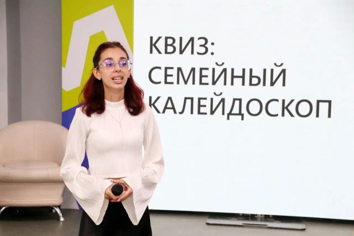 День Государственного флага России объединил молодёжь и семьи Еврейской автономной области! День Государственного флага России объединил молодёжь и семьи Еврейской автономной области!