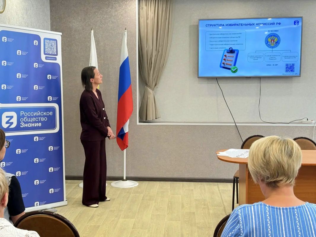 Информирование о выборах продолжается: новые встречи с трудовыми коллективами и социальными учреждениями Информирование о выборах продолжается: новые встречи с трудовыми коллективами и социальными учреждениями