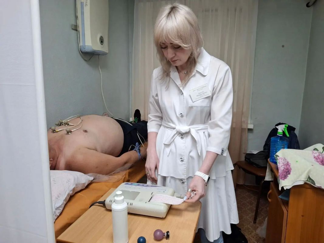 В областной поликлинике пройдёт очередной «День здоровья для СВОих» В областной поликлинике пройдёт очередной «День здоровья для СВОих»
