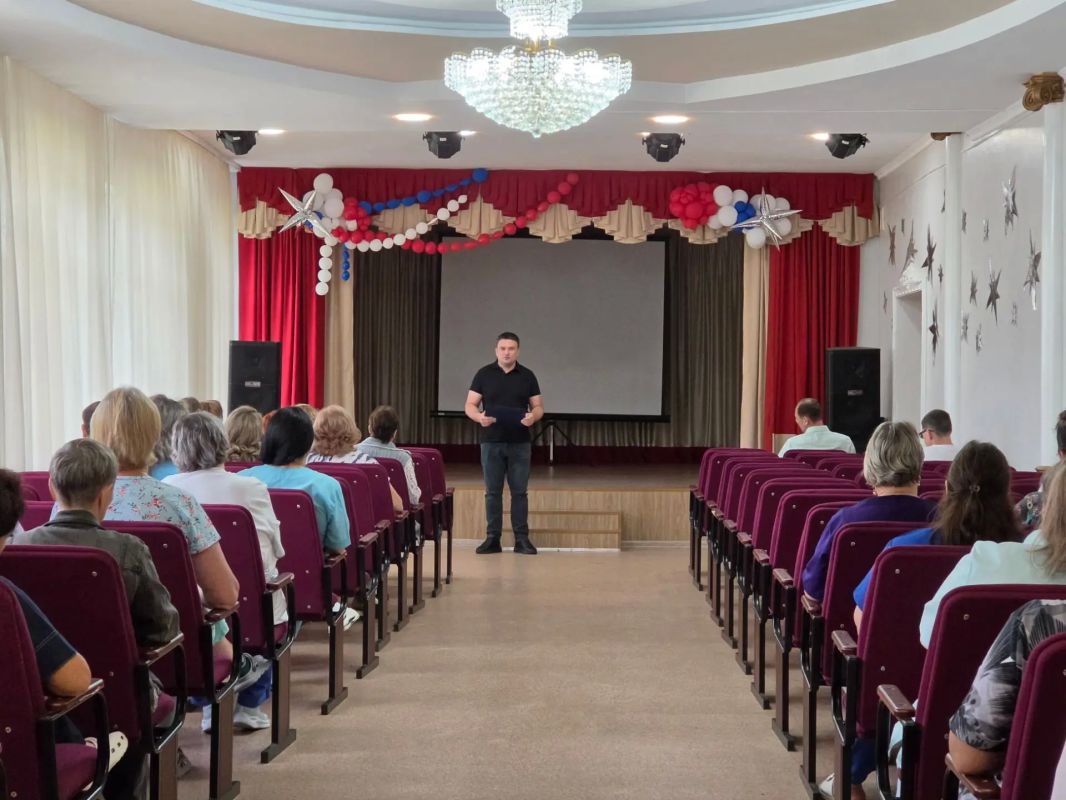 Информирование о выборах продолжается: новые встречи с трудовыми коллективами и социальными учреждениями Информирование о выборах продолжается: новые встречи с трудовыми коллективами и социальными учреждениями