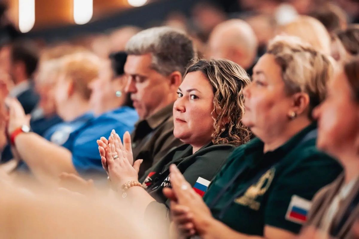 Артём Жога: Кульминацией форума в Тюмени стало награждение победителей премии "Патриоты России" Артём Жога: Кульминацией форума в Тюмени стало награждение победителей премии "Патриоты России"