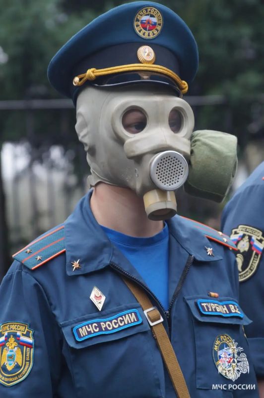 Противогазы надеть, норматив сдать! Противогазы надеть, норматив сдать!