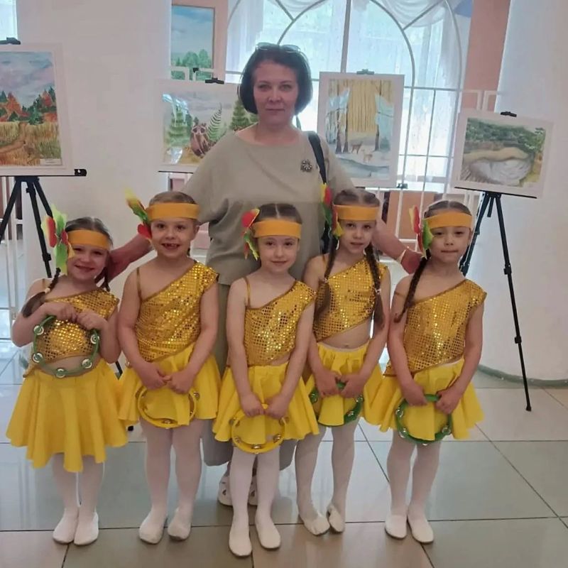 #ЗовуВпрофессию. Есть люди, в которых педагогика живет с самого детства #ЗовуВпрофессию. Есть люди, в которых педагогика живет с самого детства