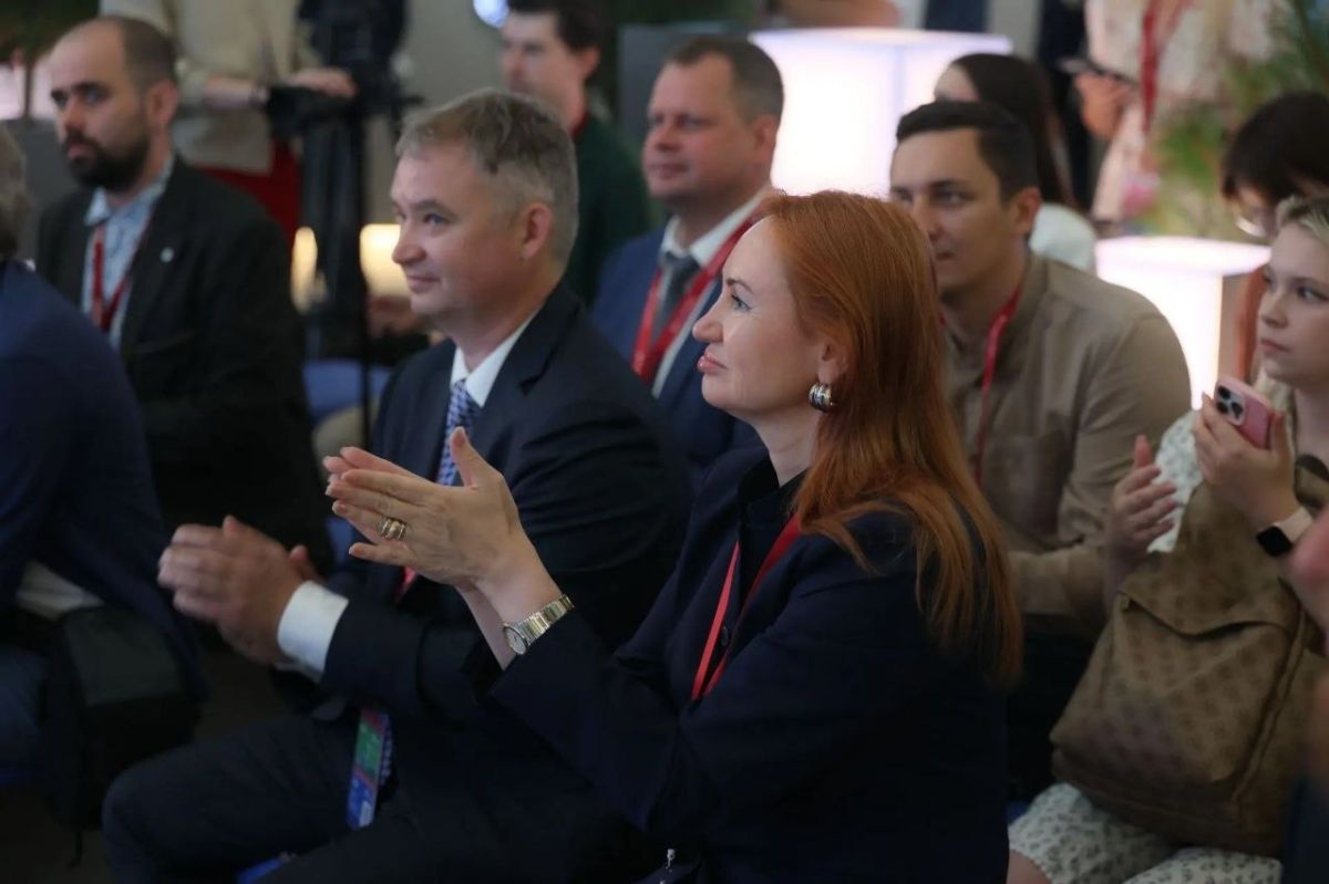 Инвестиционный потенциал ЕАО представили на Восточном экономическом форуме во Владивостоке Инвестиционный потенциал ЕАО представили на Восточном экономическом форуме во Владивостоке