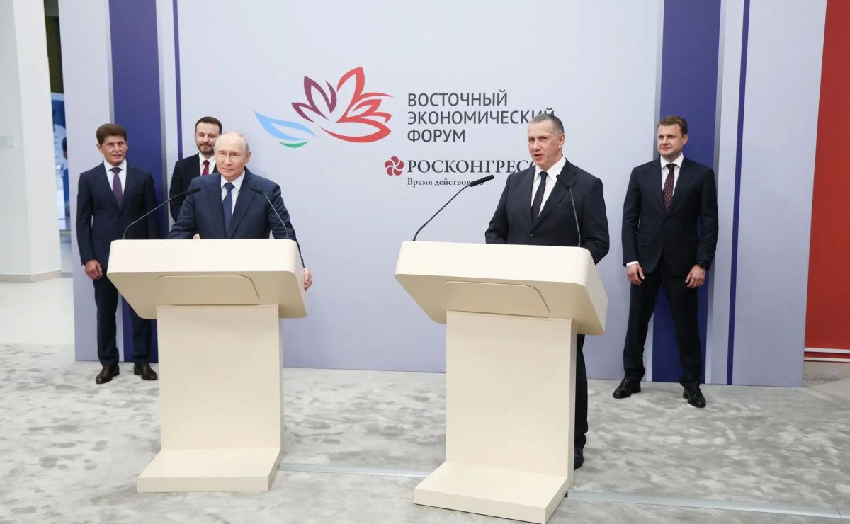 ВЭФ-2026: президент провел совещание по ускоренному развитию Дальнего Востока и Арктики ВЭФ-2026: президент провел совещание по ускоренному развитию Дальнего Востока и Арктики