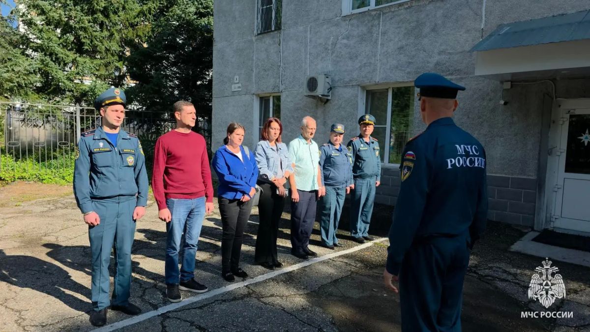 В Облучье прошла тренировка по ликвидации последствий условной атаки БПЛА В Облучье прошла тренировка по ликвидации последствий условной атаки БПЛА