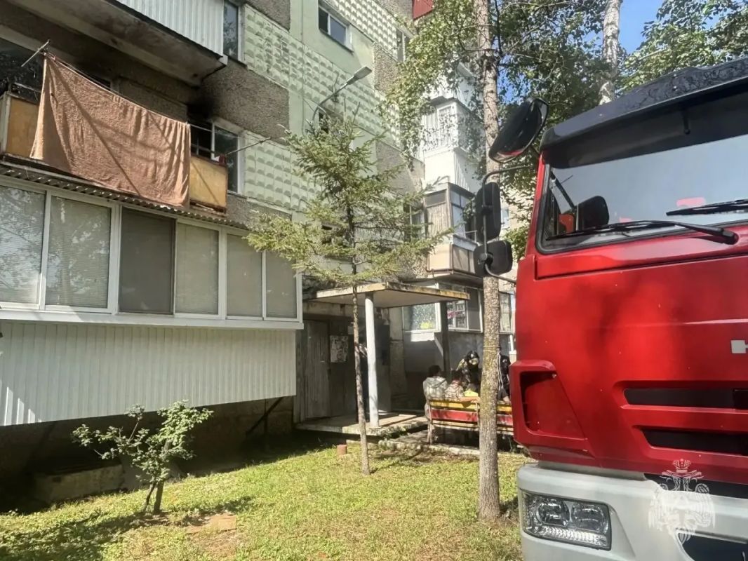 Подробности пожара в квартире по ул. Широкой в Биробиджане Подробности пожара в квартире по ул. Широкой в Биробиджане